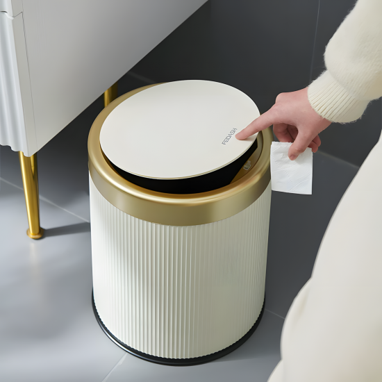 Plastic Trash Can 15 Liter